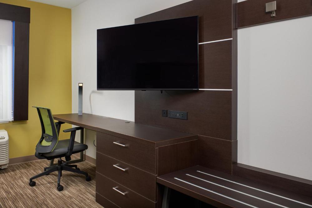 Holiday Inn Express Amherst - Lockport by IHG